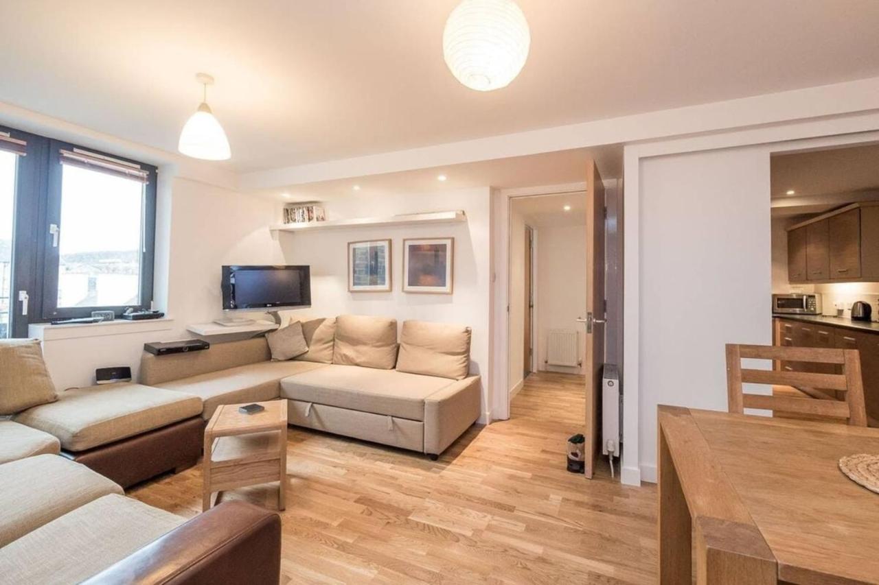 Modern Flat In The Middle Of Old Town Edimburgo Exterior foto