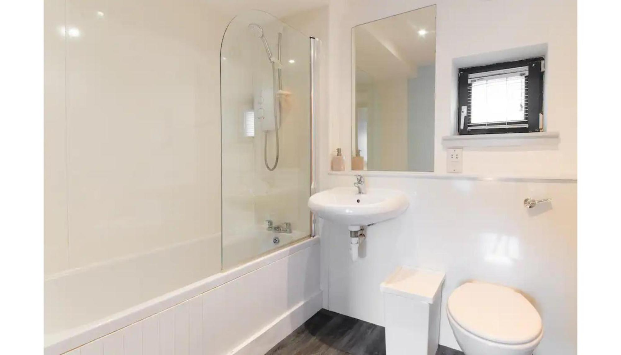 Modern Flat In The Middle Of Old Town Edimburgo Exterior foto