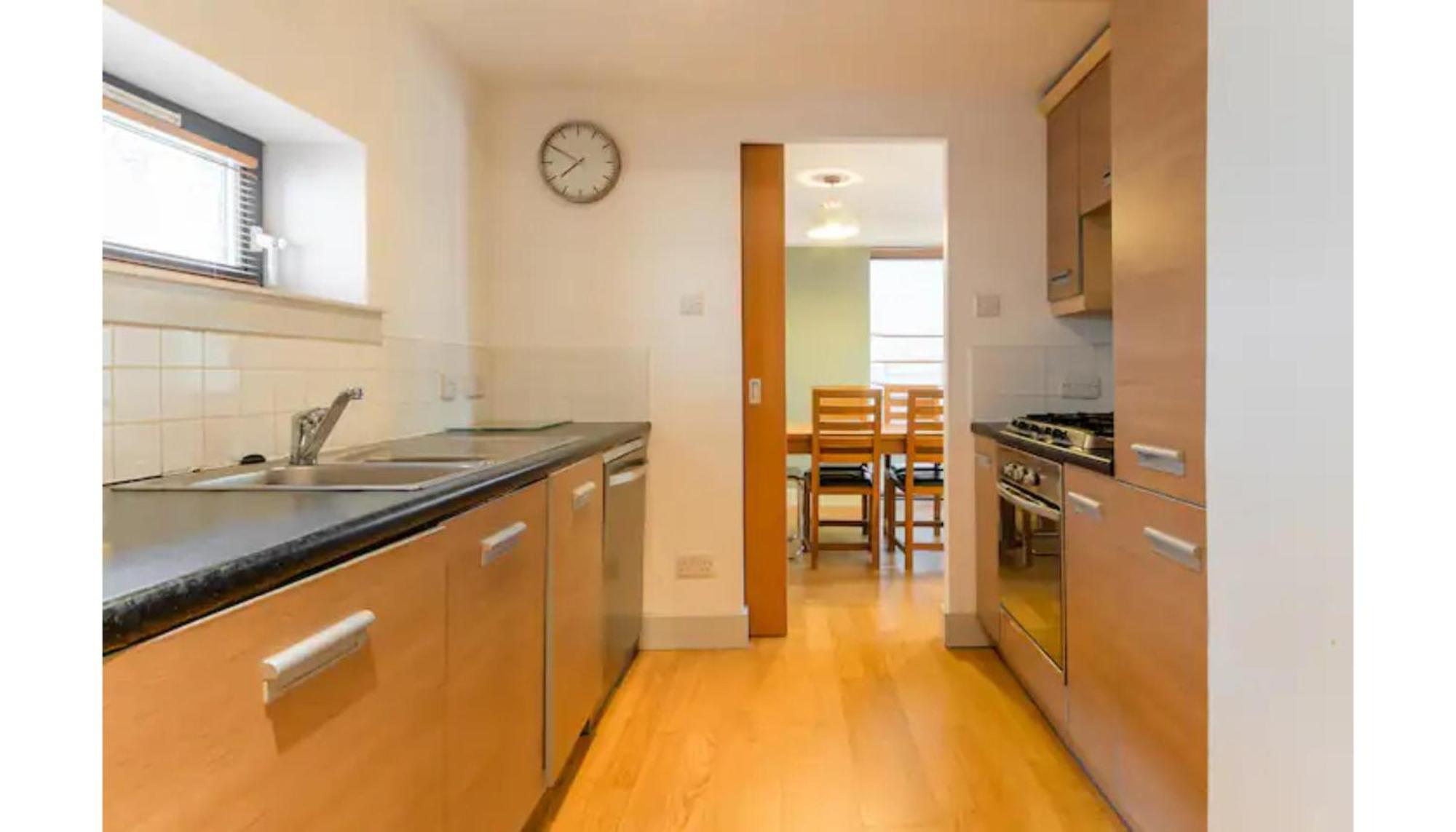 Modern Flat In The Middle Of Old Town Edimburgo Exterior foto
