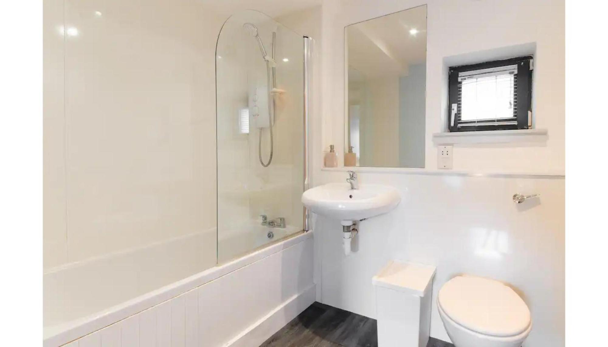 Modern Flat In The Middle Of Old Town Edimburgo Exterior foto