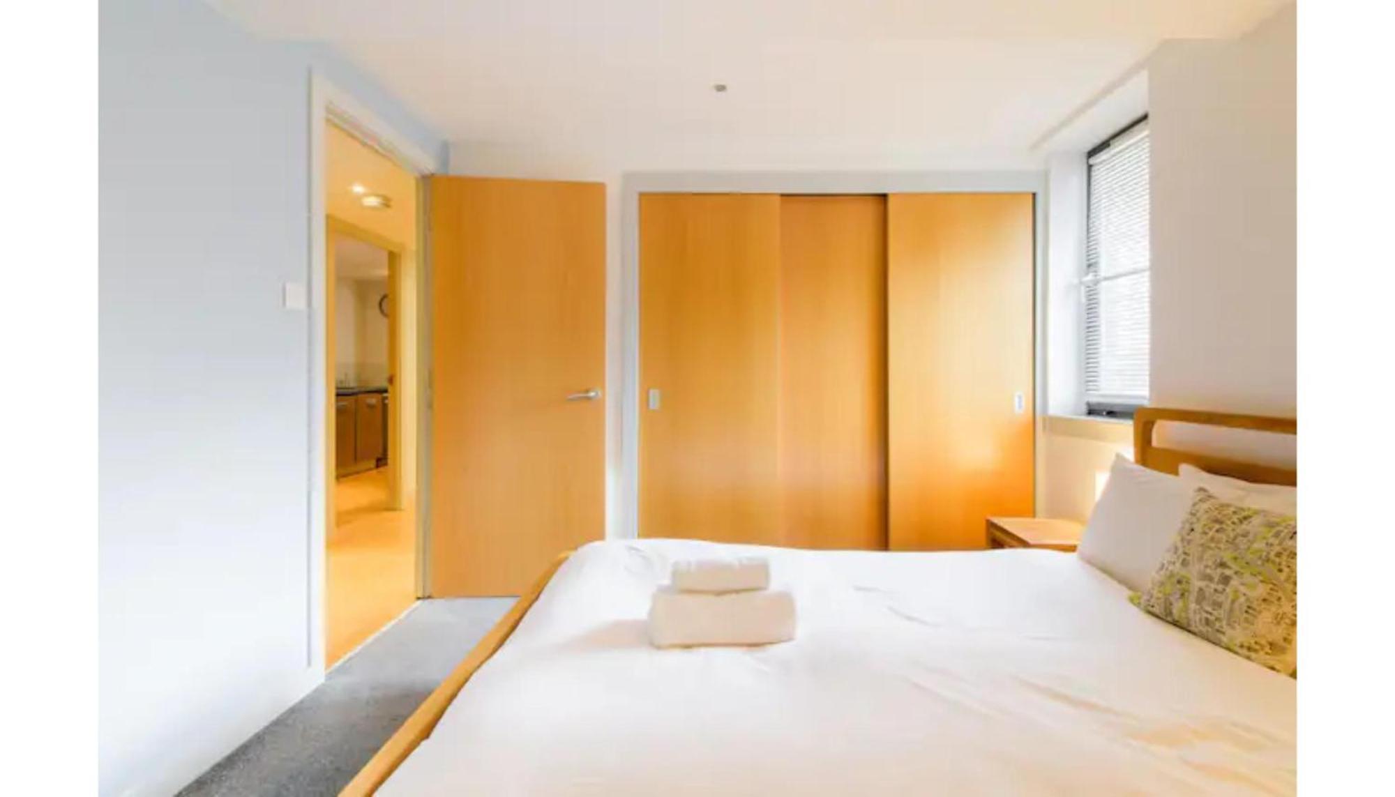 Modern Flat In The Middle Of Old Town Edimburgo Exterior foto