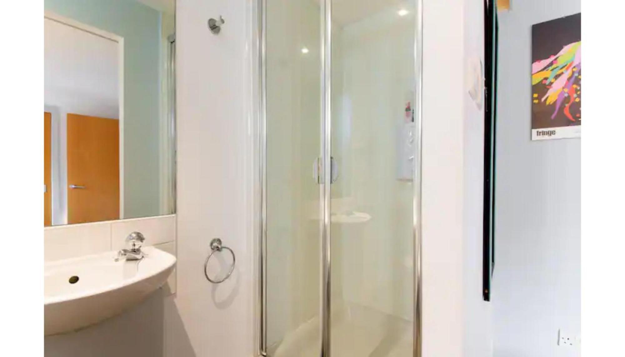 Modern Flat In The Middle Of Old Town Edimburgo Exterior foto