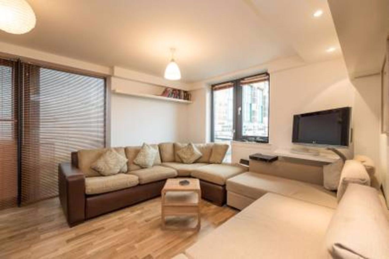 Modern Flat In The Middle Of Old Town Edimburgo Exterior foto