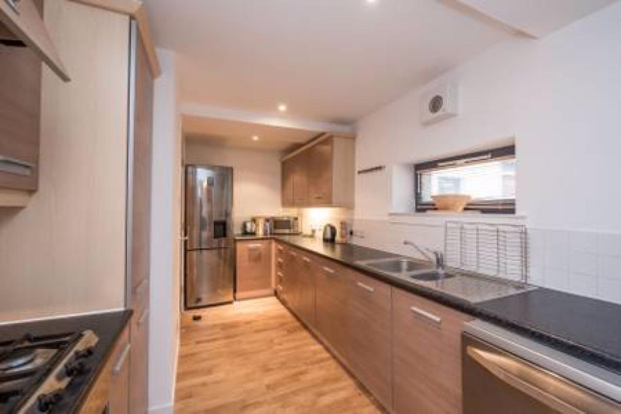 Modern Flat In The Middle Of Old Town Edimburgo Exterior foto